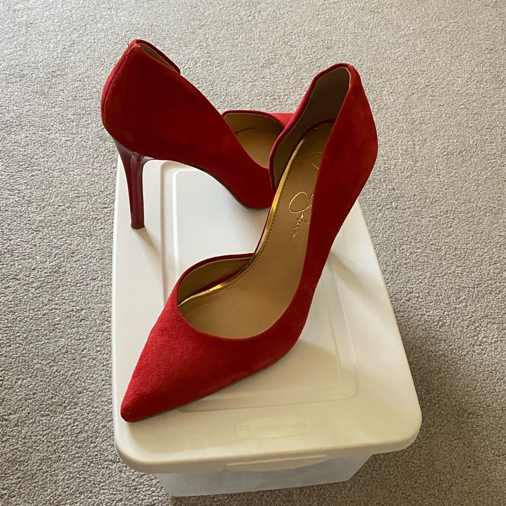 Jessica Simpson Suede pumps